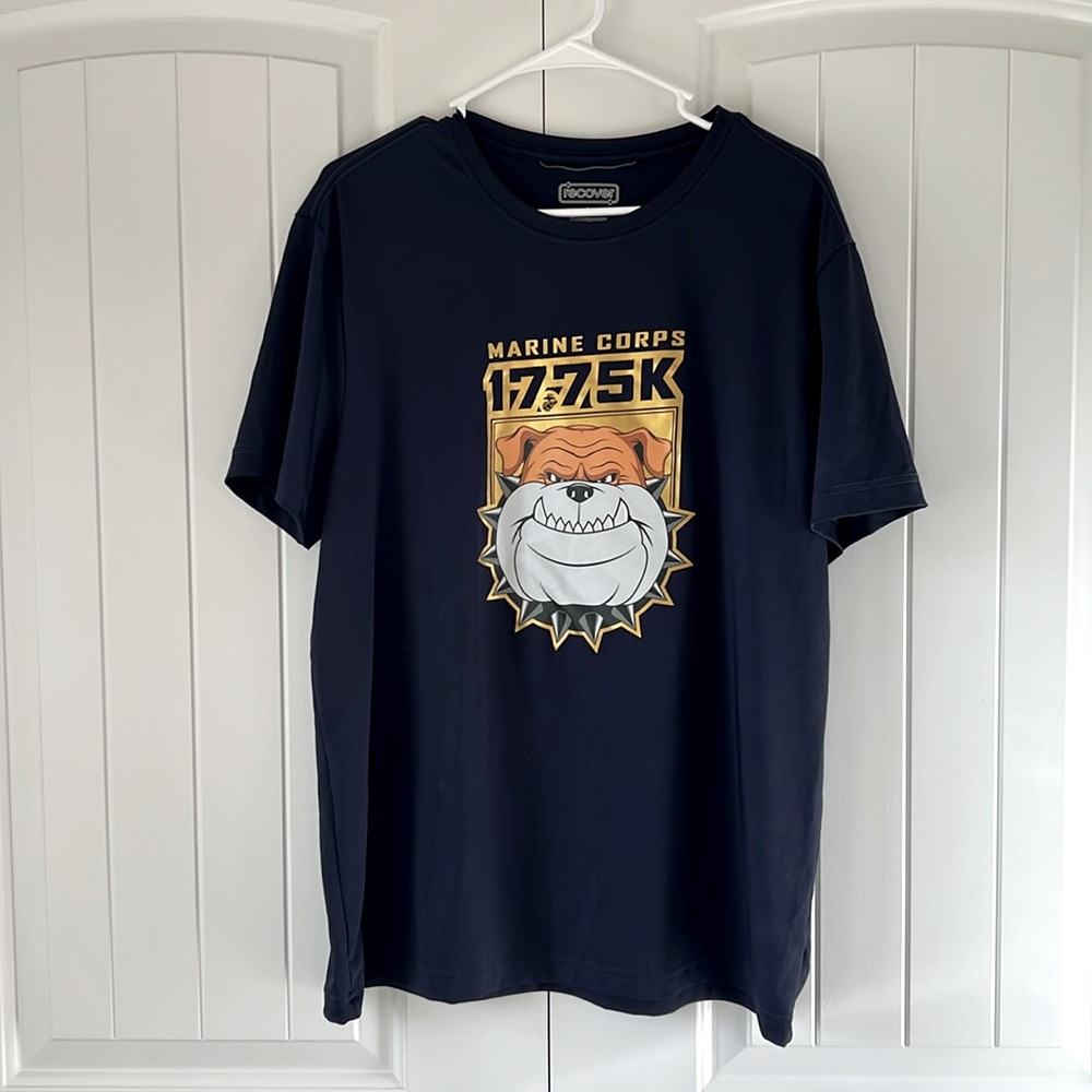 NWOT USMC 17.75 Wicking T-Shirt